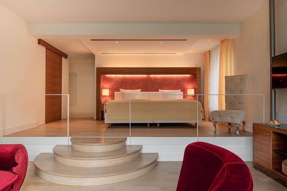 Aqua Aurelia Suitenhotel An Den Thermen Baden-Baden Bagian luar foto