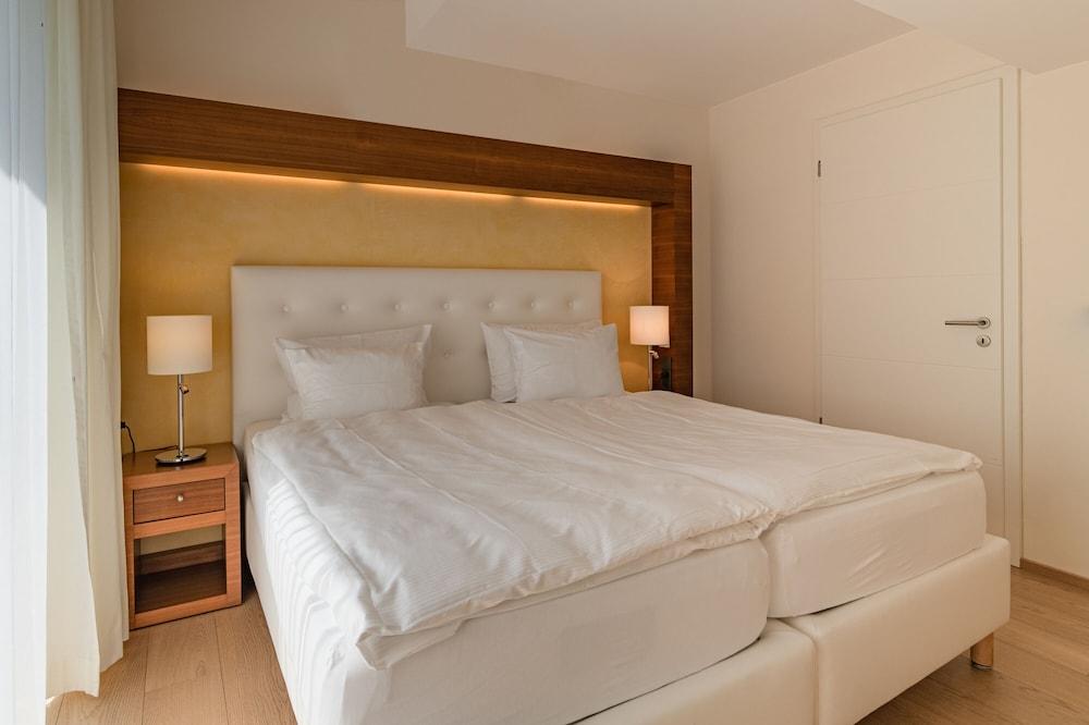 Aqua Aurelia Suitenhotel An Den Thermen Baden-Baden Bagian luar foto