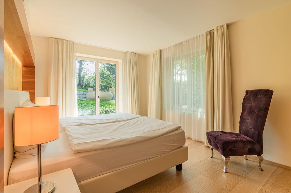 Aqua Aurelia Suitenhotel An Den Thermen Baden-Baden Bagian luar foto