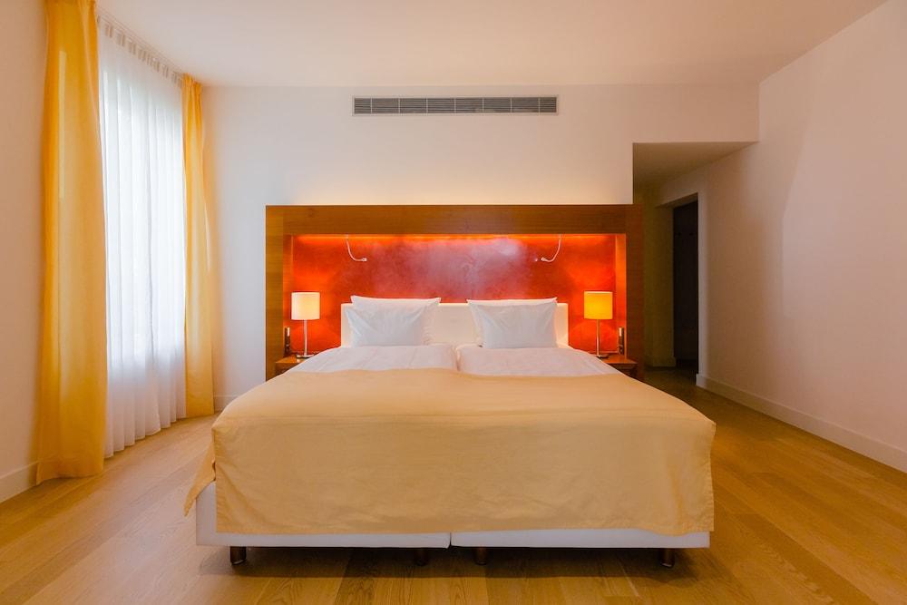 Aqua Aurelia Suitenhotel An Den Thermen Baden-Baden Bagian luar foto