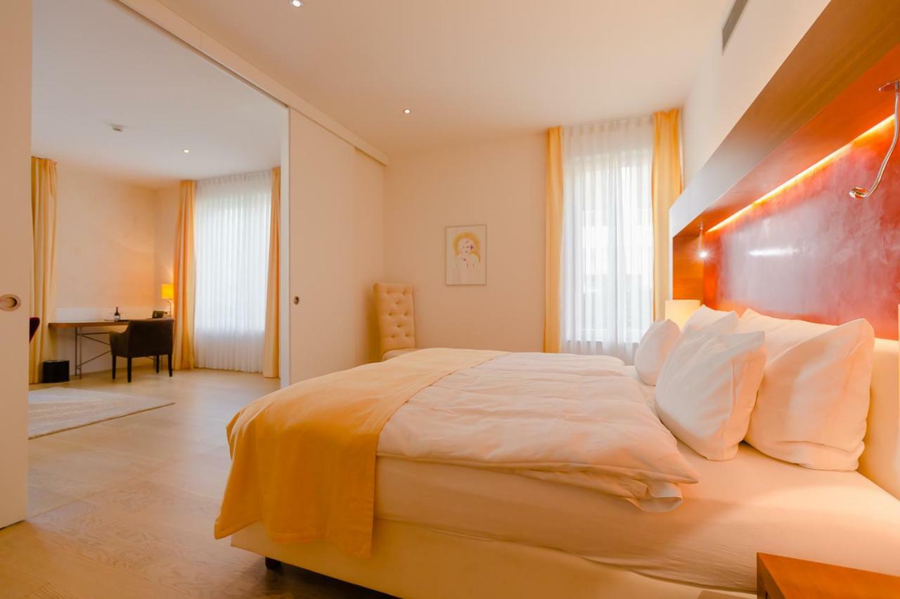Aqua Aurelia Suitenhotel An Den Thermen Baden-Baden Bagian luar foto