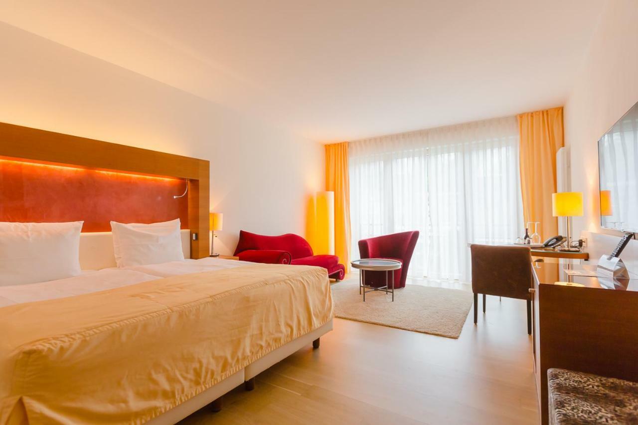 Aqua Aurelia Suitenhotel An Den Thermen Baden-Baden Bagian luar foto